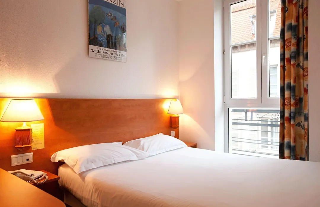 Hotel Le 21Eme-1